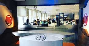 Site bolsonarista associa jornalistas da Jovem Pan a cocaína