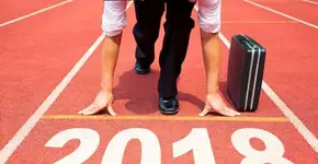 Vagas de estágio pagam mais de R$ 2.000 com benefícios