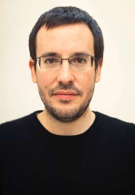 O escritor Antônio Prata