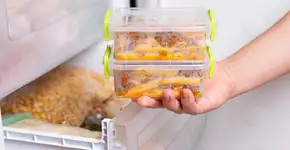 Dá pra congelar macarrão pronto? Perde o gosto? Veja dicas