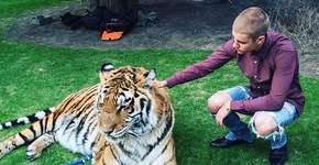 Justin Bieber é criticado ao posar com tigre acorrentado