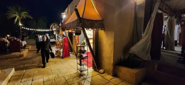 Algumas lojas também