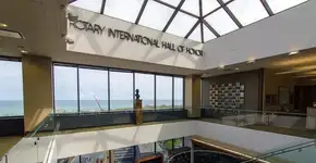 Rotary concede 130 bolsas integrais de pós-graduação em 6 países