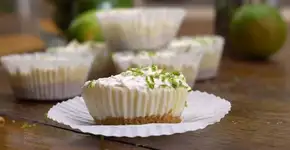 Tortinha cupcake de limão que não vai ao forno