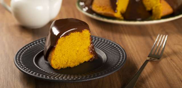 Bolo de cenoura no liquidificador: simples, rápido e delicioso