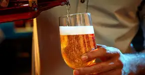 Entenda a associação entre cerveja e Alzheimer recém-descoberta