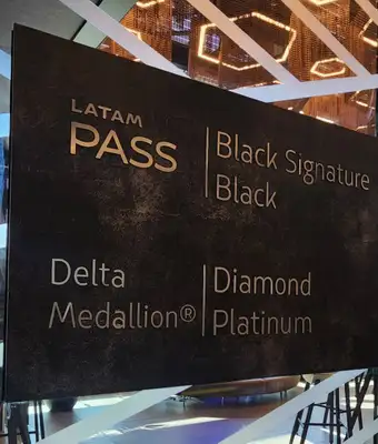 Clientes da Latam Pass nas categorias Black e Black Signature têm check-in exclusivo