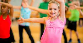 Projeto oferece cursos gratuitos para crianças e adolescentes