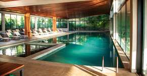5 hotéis no interior de SP com piscina coberta e aquecida