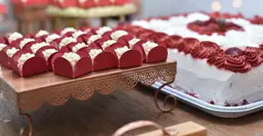 Brigadeiro branco cremoso e no ponto certo