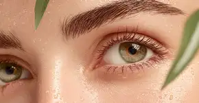 O método inesperado que deixa sobrancelhas e cílios mais marcantes