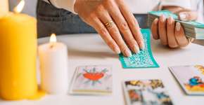 Tarot do dia: previsão para os 12 signos em 10/04/2026