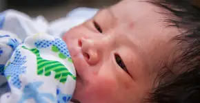 Primeiras horas do bebê: 7 pontos para entender o que acontece após o parto