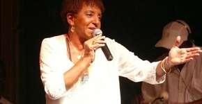 ‘Encontro de Mulheres na Roda de Samba’ homenageia Leci Brandão em SP