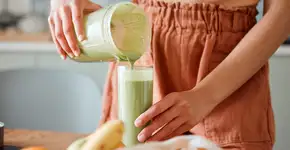 Descubra os sucos detox que realmente fazem diferença no seu corpo