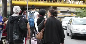 Aplicativo calcula intervalo de ônibus em SP