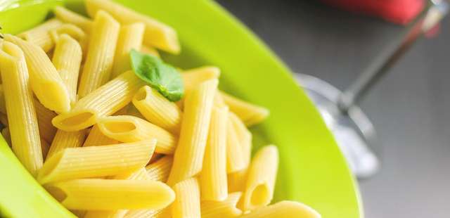 Macarrão ao alho e óleo bem simples e rápido