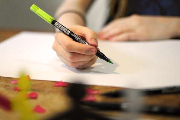 A publicitária passou a se dedicar a projetos de facilitação gráfica (Foto: Gabriel Nogueira)