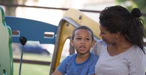 Estudo mostra que crianças fazem, em média, 300 perguntas por dia