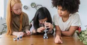 Aproveite as férias para realizar experiências com as crianças em casa