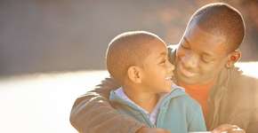 Tirar o celular é um bom castigo?