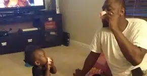 17 fotos divertidas de pais incríveis