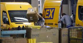 Correios realizam leilão de 90 mil itens em SP