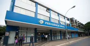 Como ficam os serviços do INSS com servidores em estado de greve?