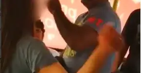 Estudante é vítima de assédio dentro de ônibus em Maceió e reage