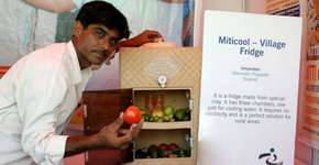 Artesão indiano cria ‘geladeira’ que funciona sem eletricidade