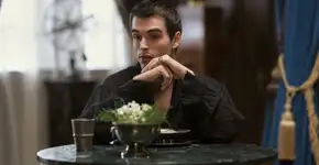 Porfiria tem cura? Tudo sobre a doença do Rei George em ‘Rainha Charlotte’