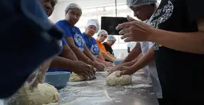 Gastronomia Periférica promove capacitação gratuita e inserção no mercado de trabalho