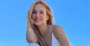 Acusada de ser bolsonarista, Claudia Leitte apaga post com arma e bíblia