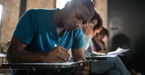 Prefeitura de Colíder abre vagas em concurso público com salário de até R$ 6,5 mil