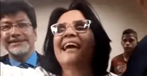 Damares e o meme pronto: ‘menino veste azul e menina veste rosa’