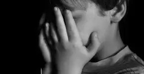 Mãe expulsa filho de 9 anos após o mesmo se recusar a roubar