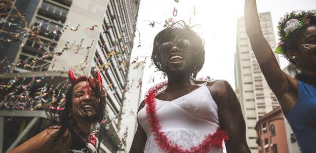 Os blocos que agitam a Zona Leste no domingo de Carnaval, dia 15