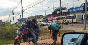 Foto de jovem doando seu tênis a malabarista emociona internet