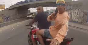 Deputados aprovam lei que proíbe garupa em SP