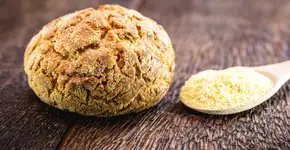 Broa de fubá com erva-doce e goiabada: uma mordida e você está na festa junina