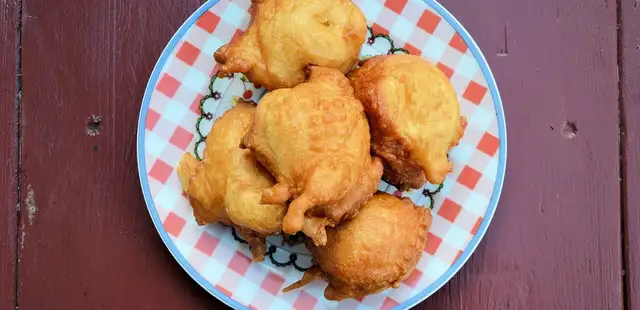 Bolinho de chuva sem culpa e sem óleo; aprenda a fazer