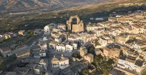 Site busca voluntários para morar por 3 meses em vilarejo Itália