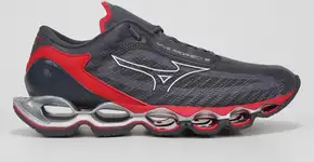 Apenas corre: Black Friday da Netshoes tem produtos desejados com descontos de até 80%