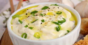 Patê de alho super fácil de fazer