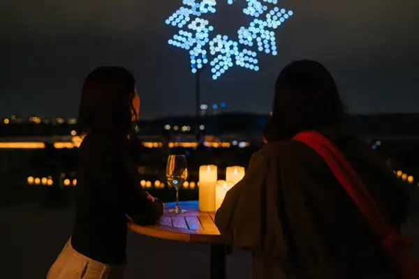 'DroneArt Show' vai te encantar com um show de luzes