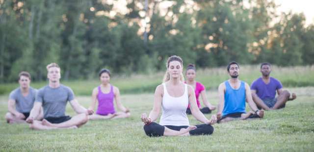 Fique zen: templo budista oferece meditações 0800 na sexta-feira