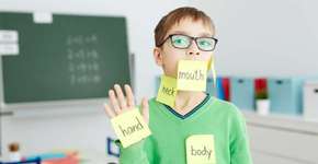 Com qual idade as crianças podem começar a aprender inglês?