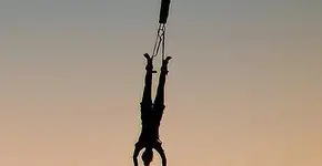 Virada Radical: Bungee Jump, Snowboard e skate em SP