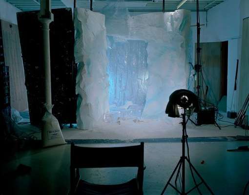 Fotógrafa registra sets de filmes pornôs 