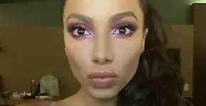 Anitta faz post com termo ofensivo a homossexuais